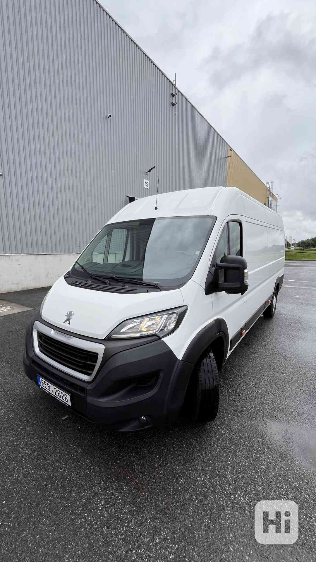 Pronájem dodávky Peugeot Boxer L4H2 - foto 1