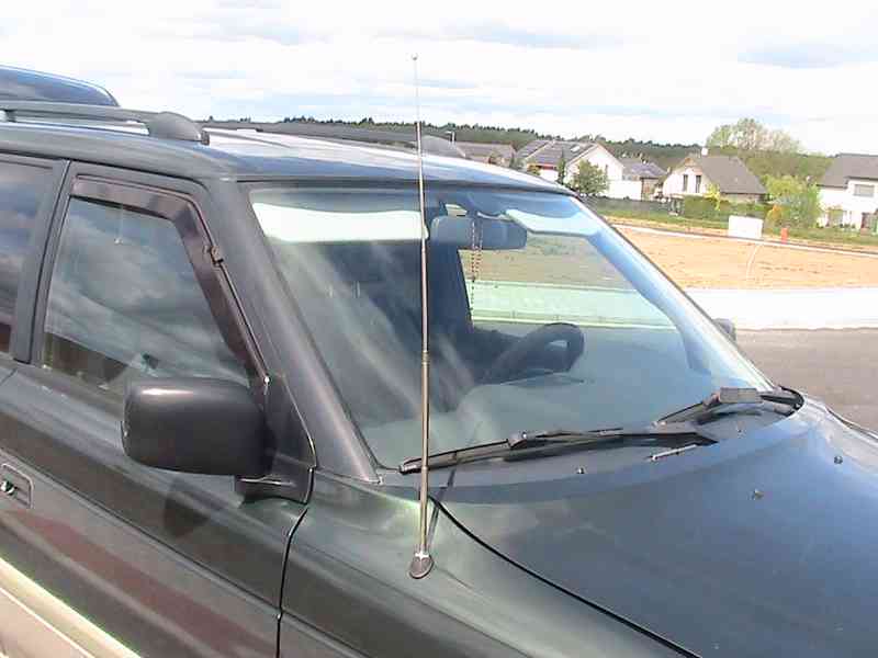 MAZDA MPV I LV 2,5 TD - foto 17