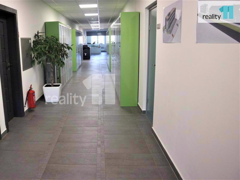 pronájem nových kanceláří 480 m2 v Ostravě - foto 10