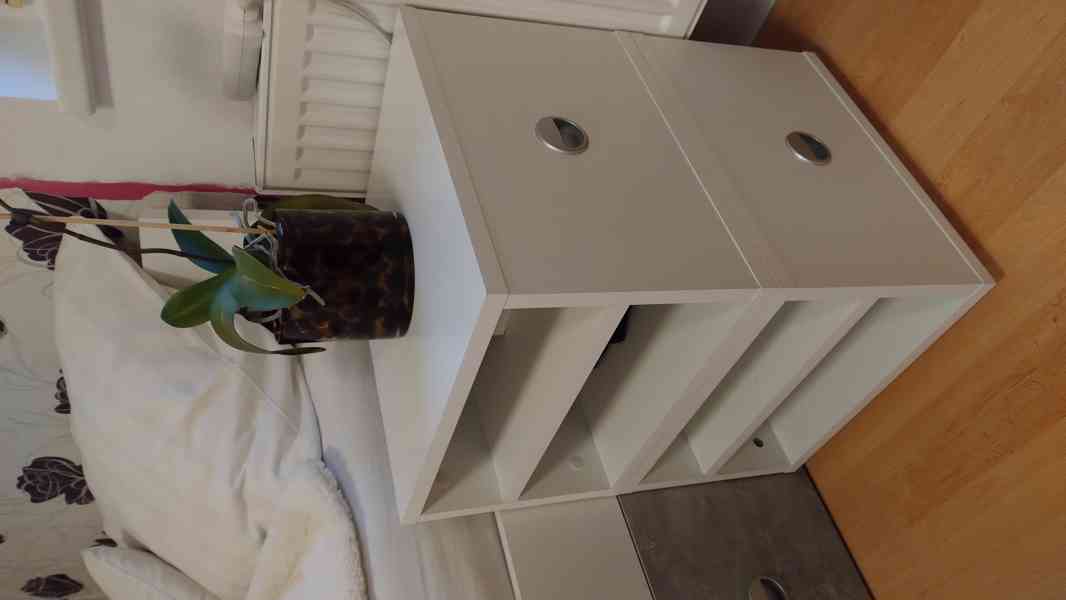 Rám postele šíře 140 cm - foto 3