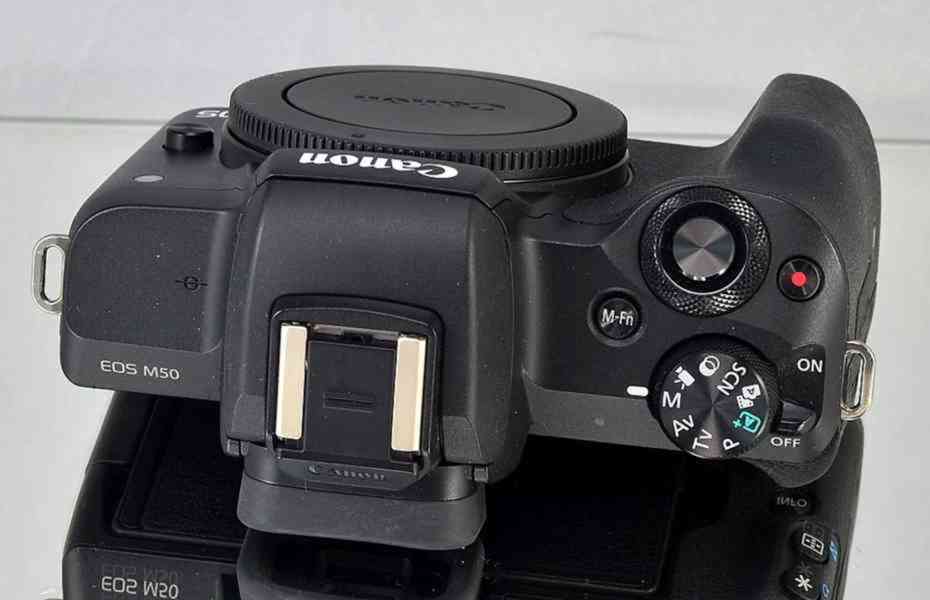 Canon EOS M50  APS-C CMOS*Full HDV*WIFI* 5300 Exp. - foto 5