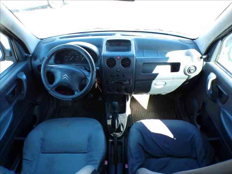 Citroën Berlingo 1,4 i - foto 5