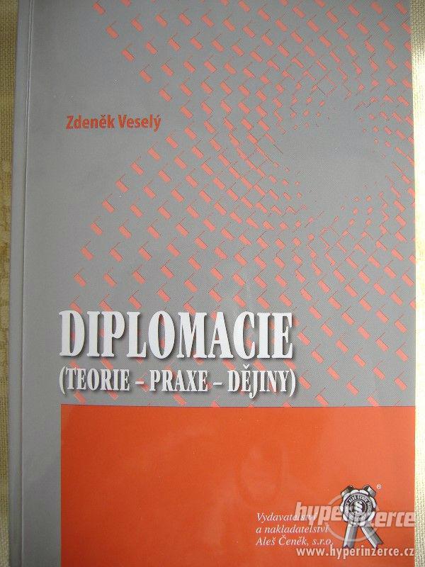 Diplomacie teorie-praxe-dějiny - foto 1
