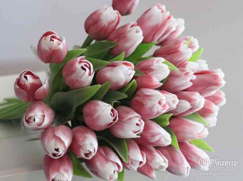 Nové plastové tulipány - 30 barevných odstínů - foto 12
