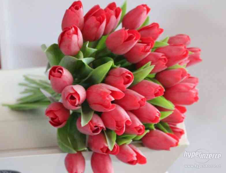 Nové plastové tulipány - 30 barevných odstínů - foto 13