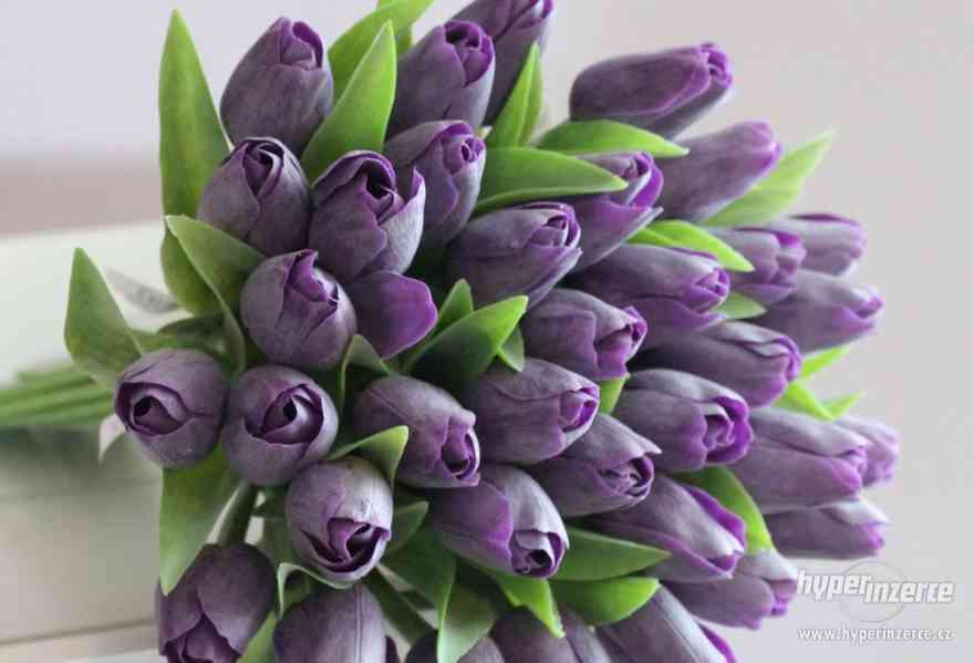 Nové plastové tulipány - 30 barevných odstínů - foto 15