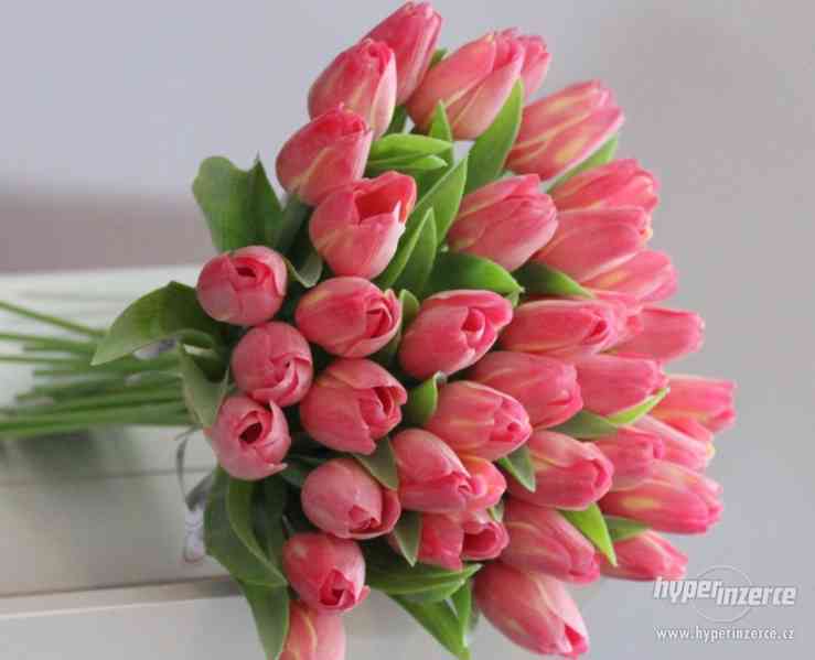 Nové plastové tulipány - 30 barevných odstínů - foto 16