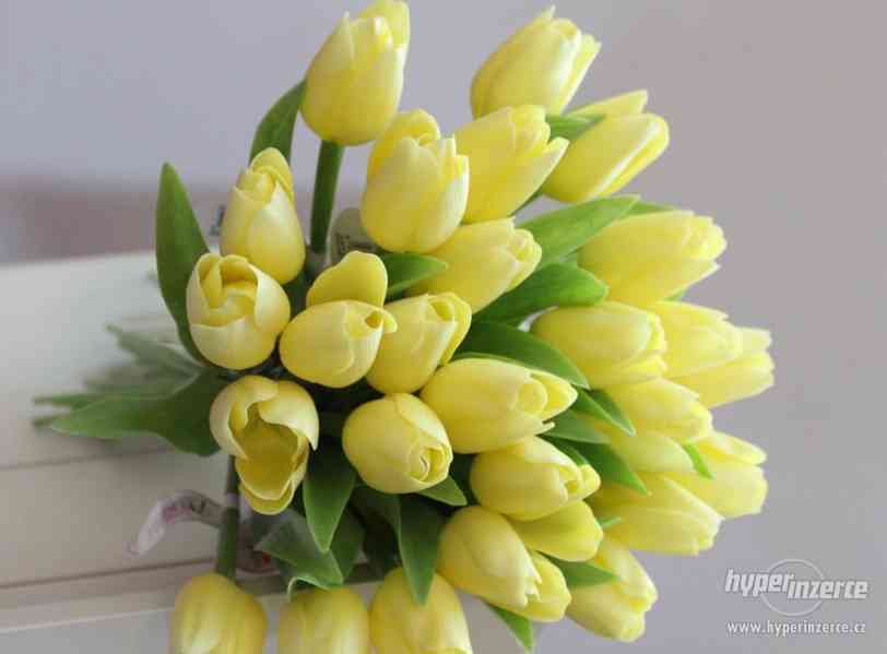 Nové plastové tulipány - 30 barevných odstínů - foto 20