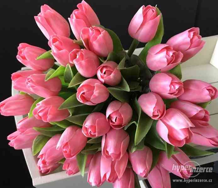 Nové plastové tulipány - 30 barevných odstínů - foto 27