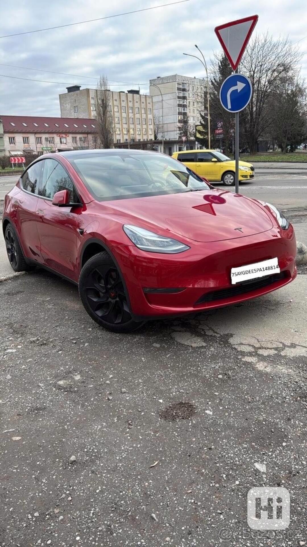 Tesla Model Y 2023 Long Range Dual Motor - foto 1