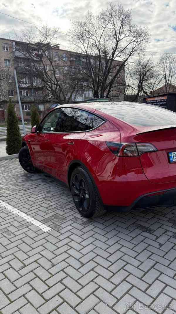 Tesla Model Y 2023 Long Range Dual Motor - foto 7