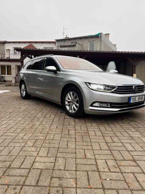 Volkswagen Passat 2,0   Karosérie:Kombi - foto 9