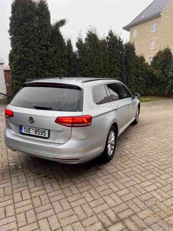 Volkswagen Passat 2,0   Karosérie:Kombi - foto 12