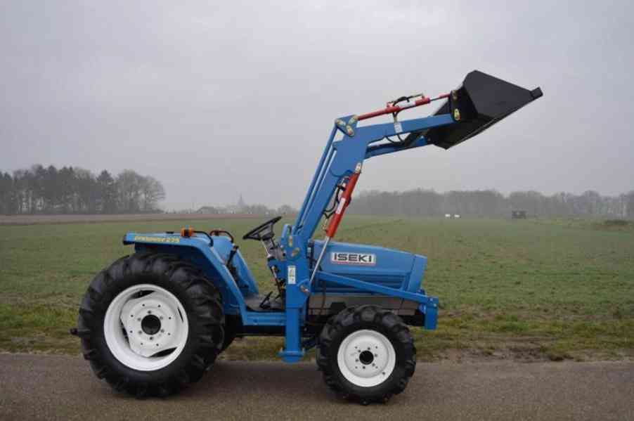 Traktor Iseki TAc27c5D - foto 2