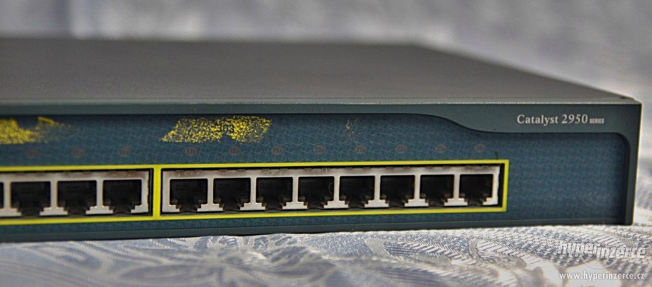 Cisco Systems Catalyst 2950 Series 24 Switch - foto 5