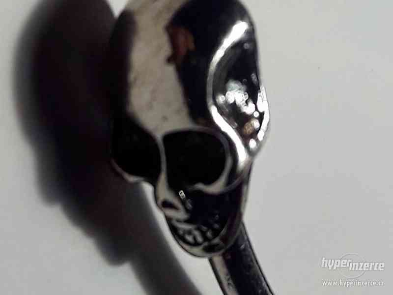 MOTORKÁŘSKÝ NÁRAMEK SKULL - foto 2