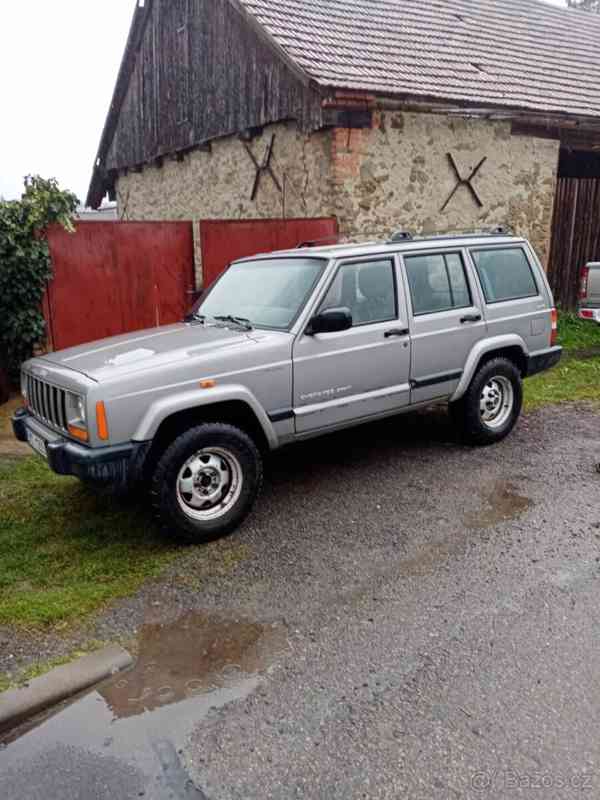 Jeep Cherokee	 - foto 2