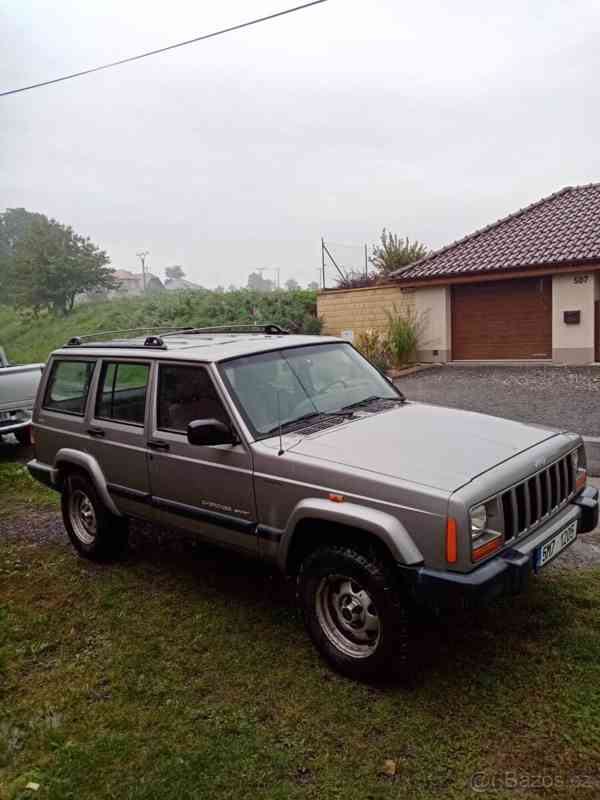 Jeep Cherokee	 - foto 1