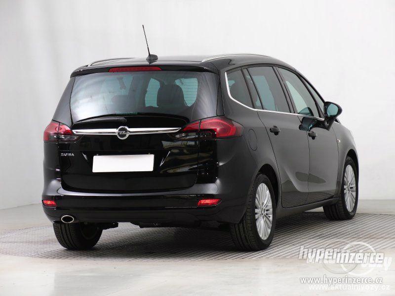 Opel Zafira Tourer 1.6 Turbo 100kW 1.6, benzín, rok 2019 - foto 15