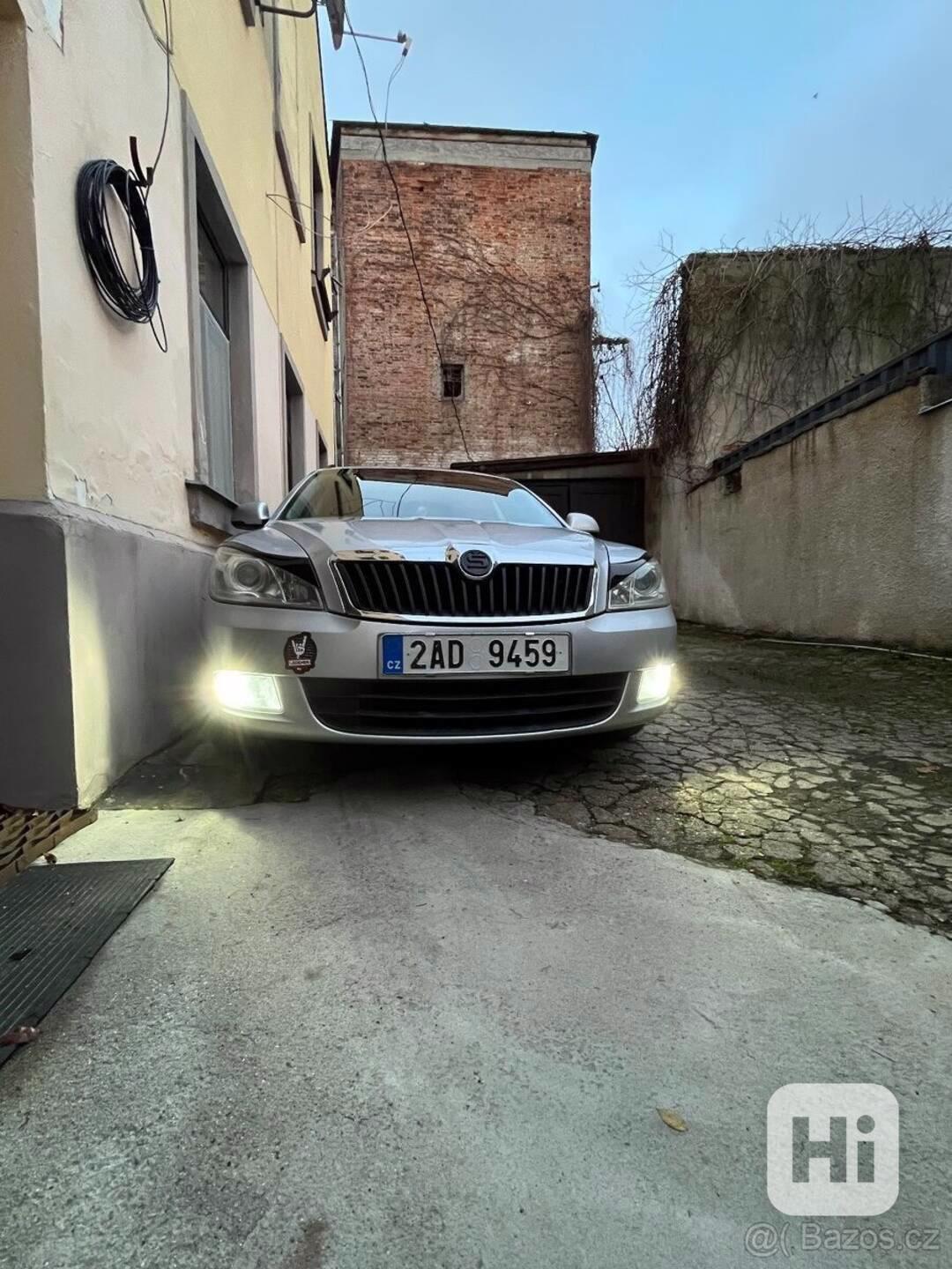 Škoda Octavia 2 fl - foto 1