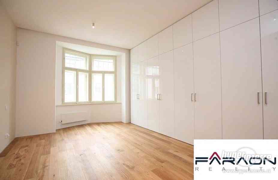 Pronájem bytu 3+1 s terasou (116m2), ulice Laubova, Praha-Vinohrady - foto 6