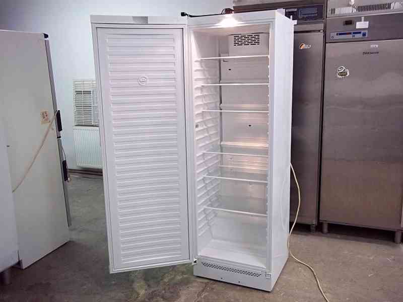  792 PROFI chladnice VESTFROST CFKS 471 