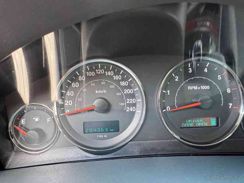 Jeep Grand Cherokee 3,0 V6 CRD Limited - foto 18