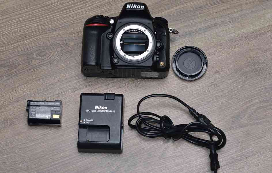 Nikon D600 *Full-frame* CMOS*Full HDV*19600 Exp.