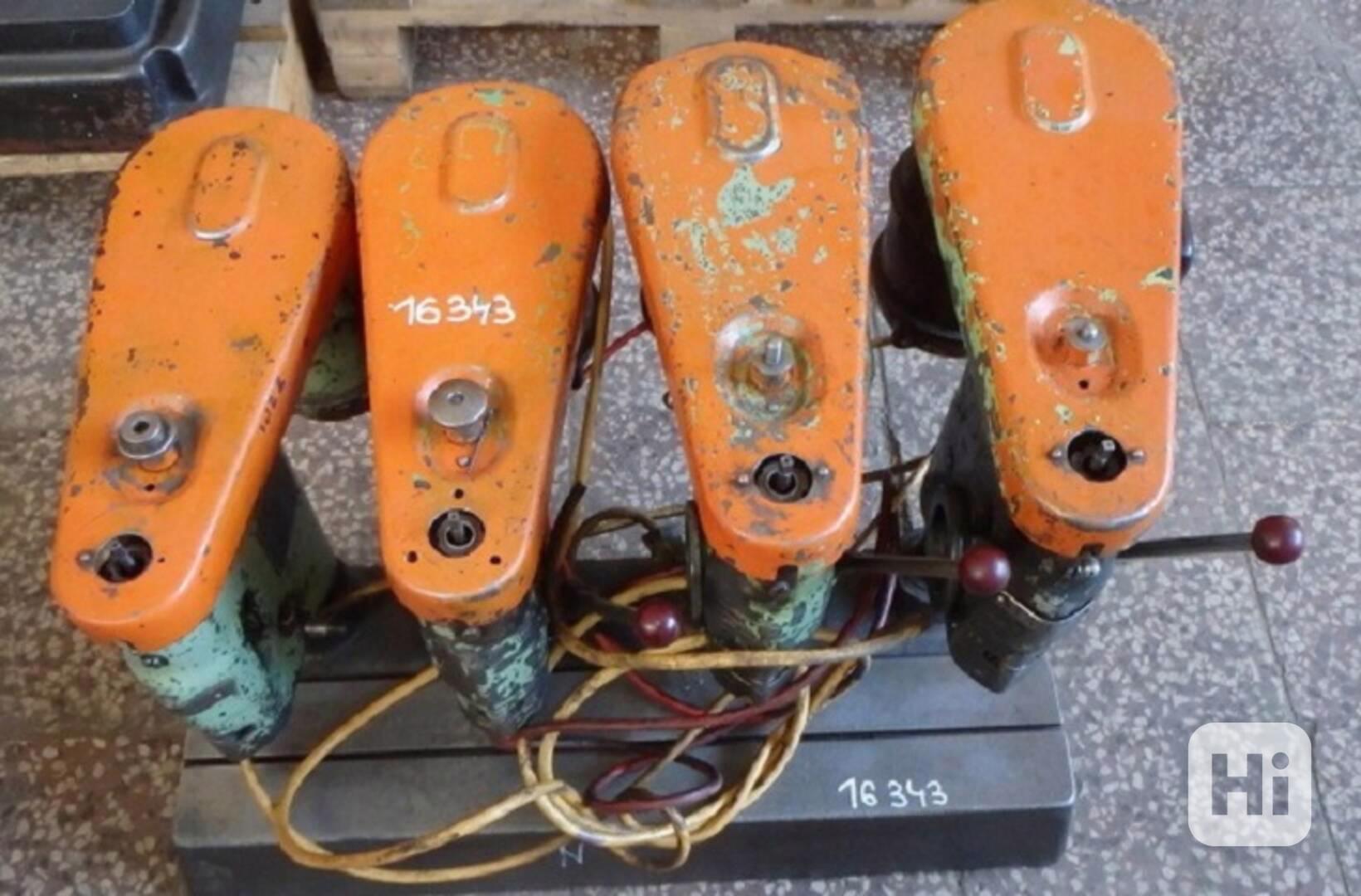 Elektrická stolní vrtačka řadová (10036.)   - foto 1