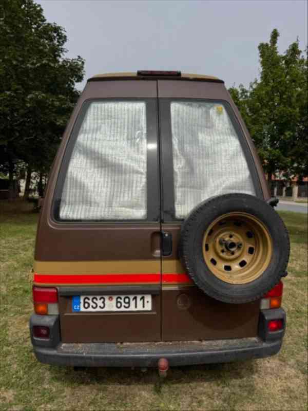 Volkswagen Transporter 2,5   4×4 | OBYTNÁ VERZE | UZÁVĚRKA - foto 3