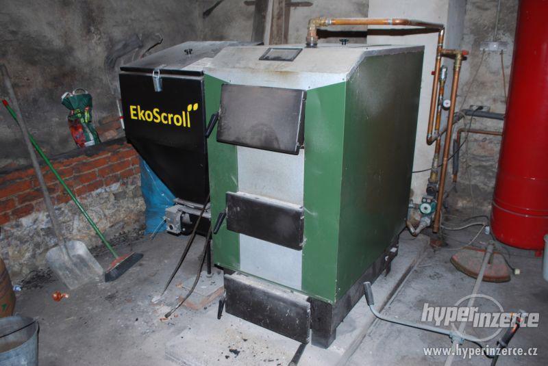 Automatický kotel EkoScroll 42 kW 3 sezony v provozu - foto 1
