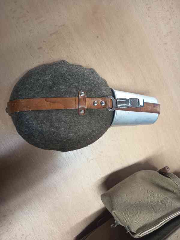 Vojenská polní láhev Čutora ČSLA 70 léta  - foto 2