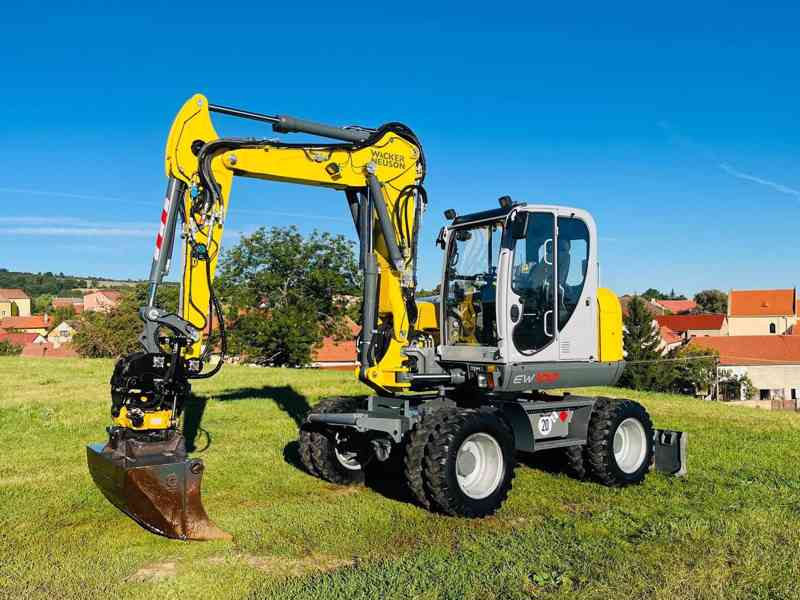 Kolové rypadlo Wacker Neuson EW100 (Možnost leasingu) - foto 2
