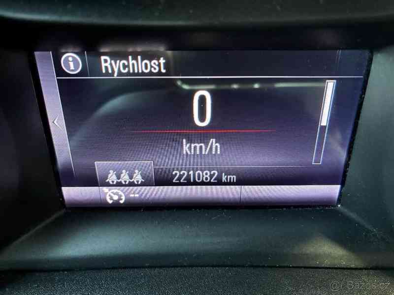 Opel Astra 1,4   Turbo 92kW Matrix LED, 1. maj. - foto 12