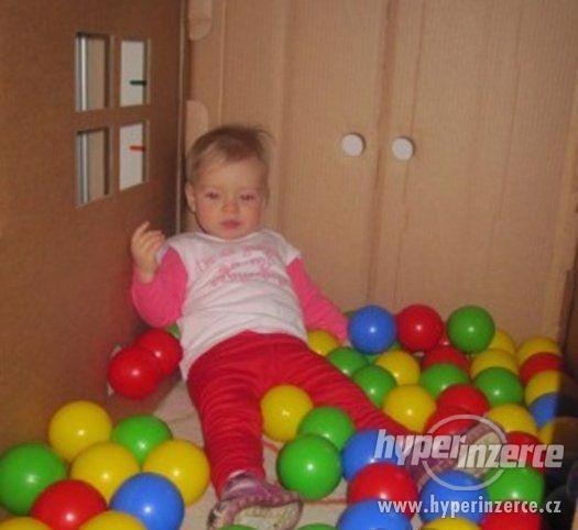 Pevný kartonový domeček - unese 40 kg výška 120 cm - foto 3