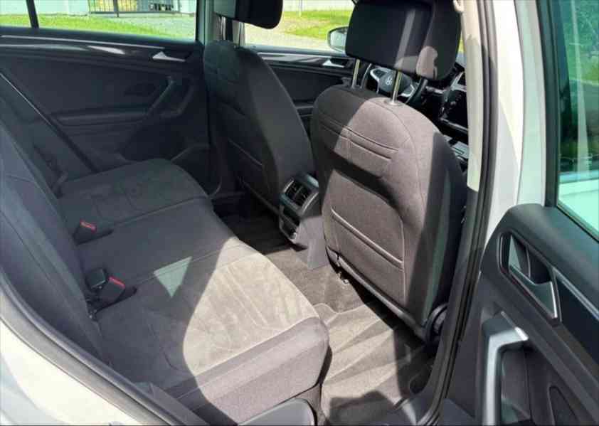 Volkswagen Tiguan 2,0 TDi 110kw,DSG - foto 3