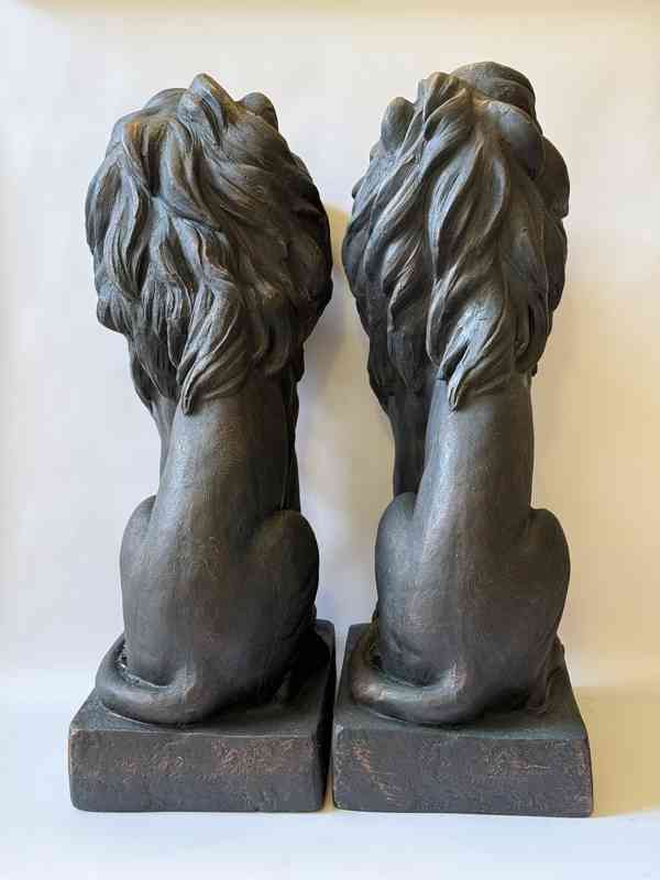 Lvi - párové sochy 76 cm - foto 4