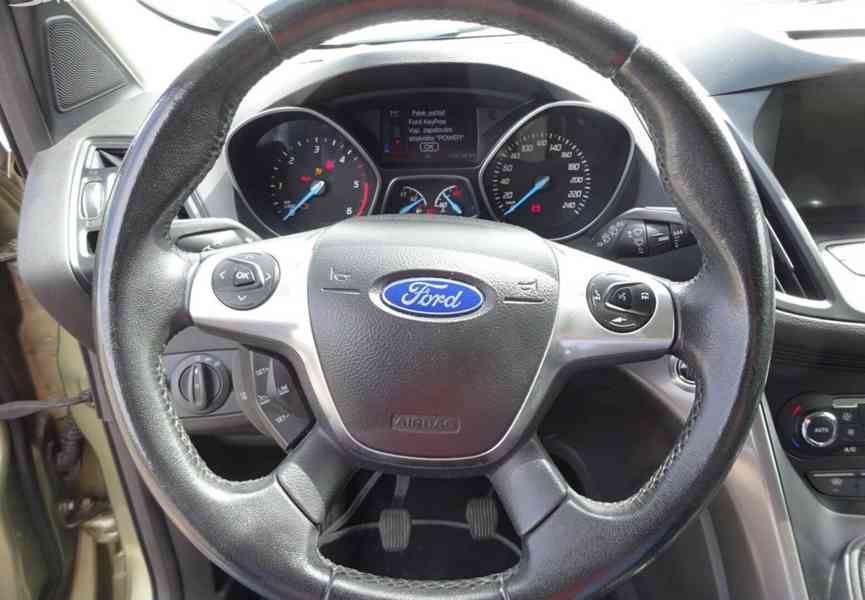 Ford Kuga 2.0 TDCI 4x4 r.v.2015/12 2.Maj.serv.kníž.ČR - foto 18