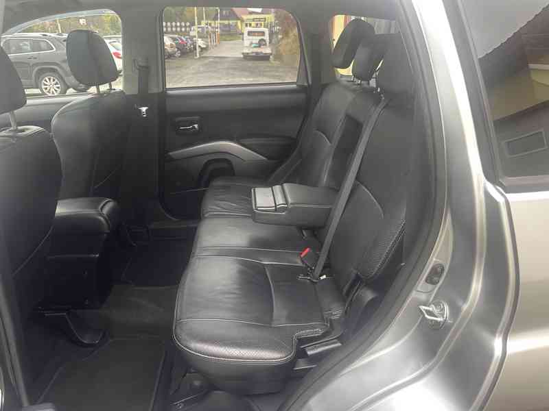 Mitsubishi Outlander 2.0 DI-D 4x4/7míst/Výhřev/1Maj  - foto 13