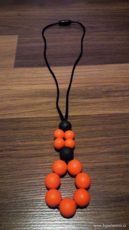 Silikonový náhrdelník - oranžová kytička - foto 1