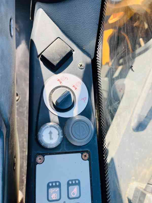 Kolové rypadlo Liebherr A910 (Možnost leasingu - foto 14