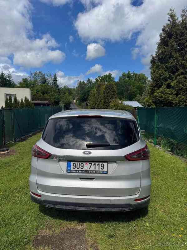 Ford S-MAX 2,0   TDCi Titanium - foto 6