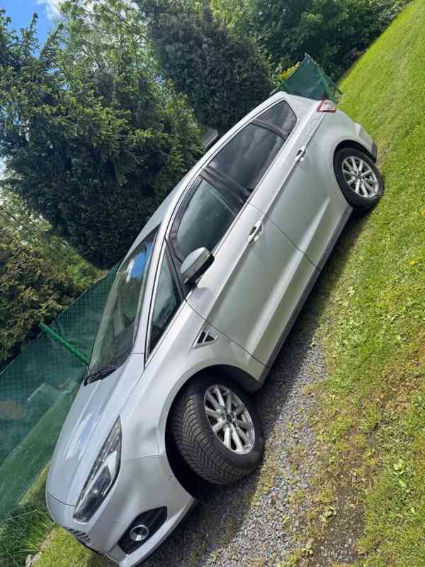 Ford S-MAX 2,0   TDCi Titanium - foto 3