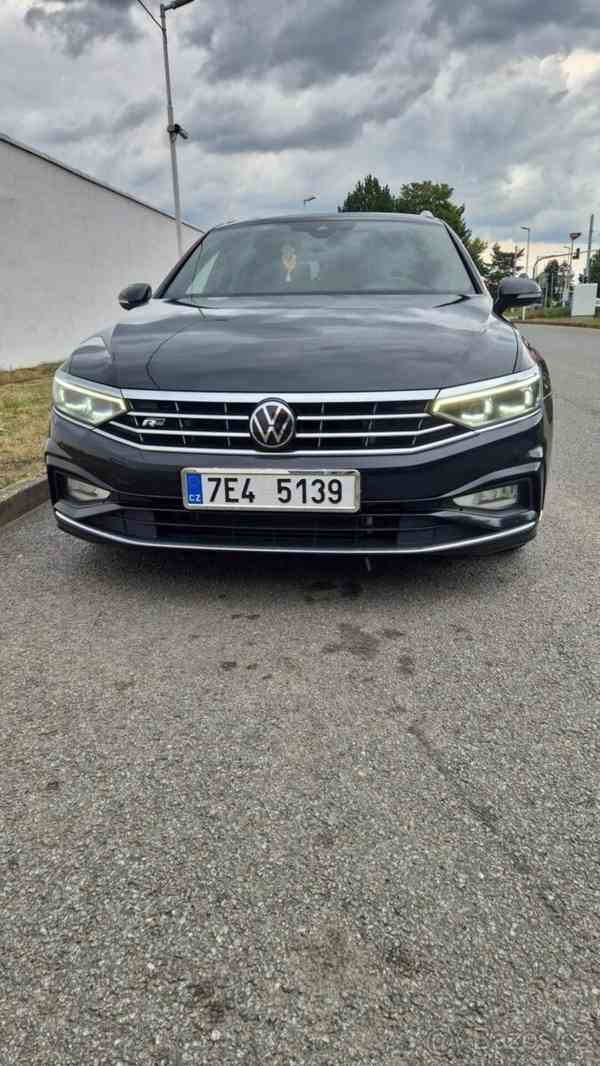 Volkswagen Passat 2,0   R-LINE R.V. 2021 2TD - foto 1