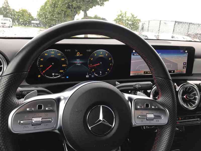 Mercedes Benz A200 AMG - foto 5