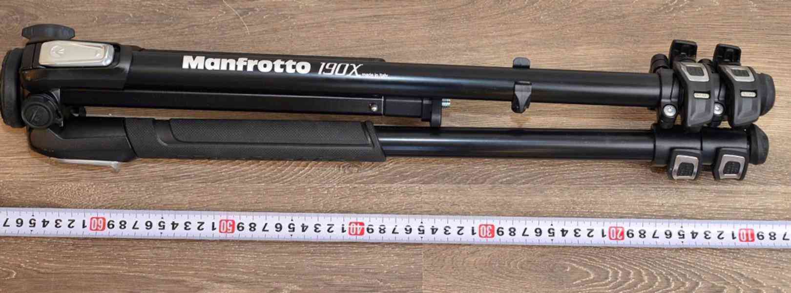 Manfrotto MT190X3*Tripod*Výška 9-160cm*nosnost 7Kg - foto 3