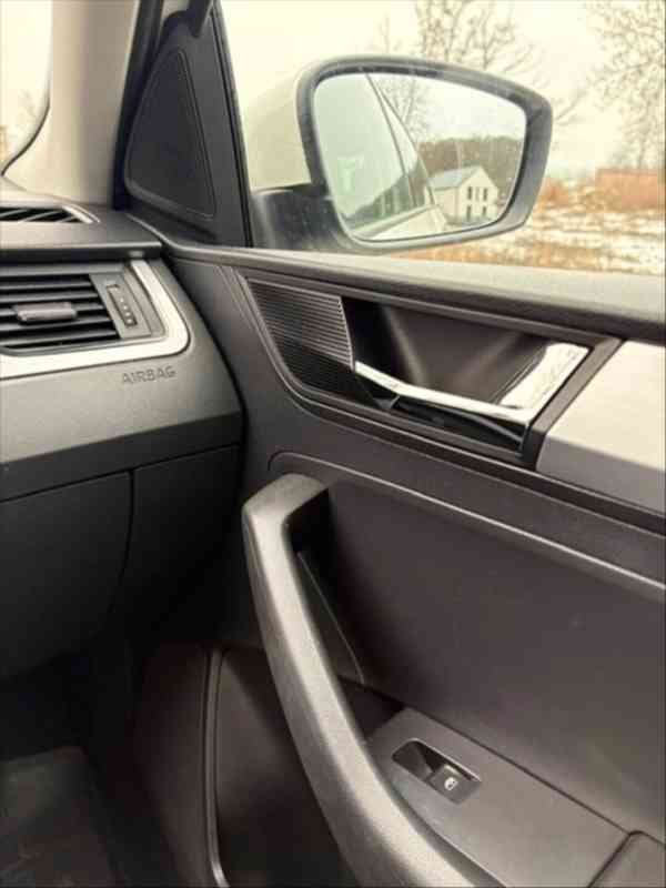 Škoda Rapid 1,0   2019, 1.0, 70kW, 88tis. km - foto 11