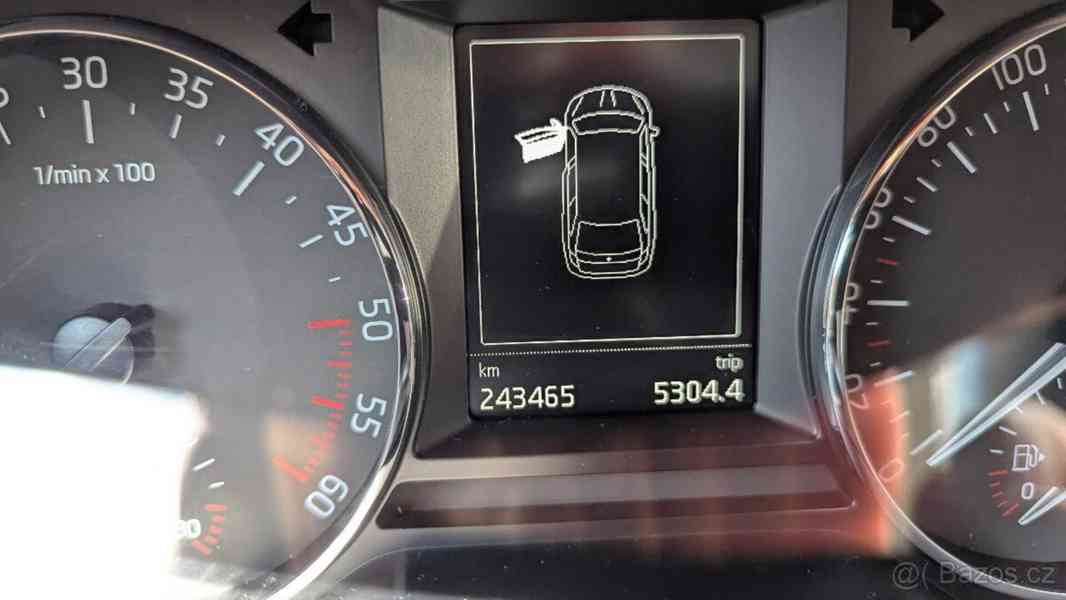 Škoda Octavia 2,0 TDI 135 kW 4x4 DSG, r. 2016 - foto 2