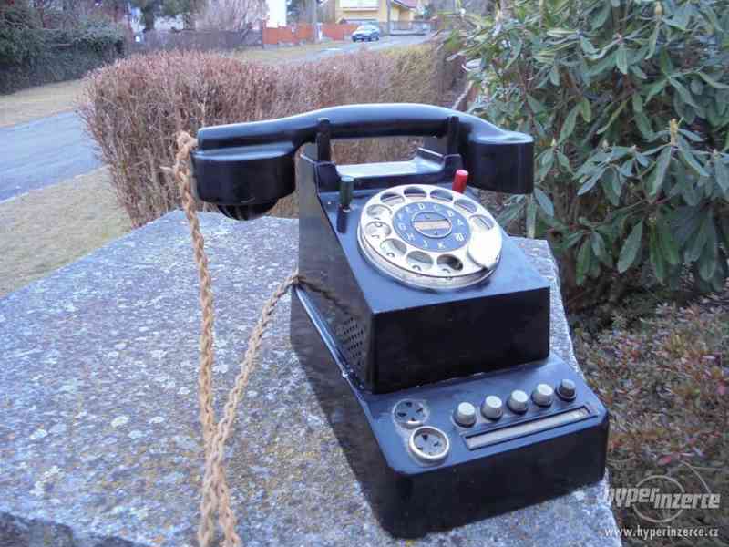 starý německý telefon - foto 1