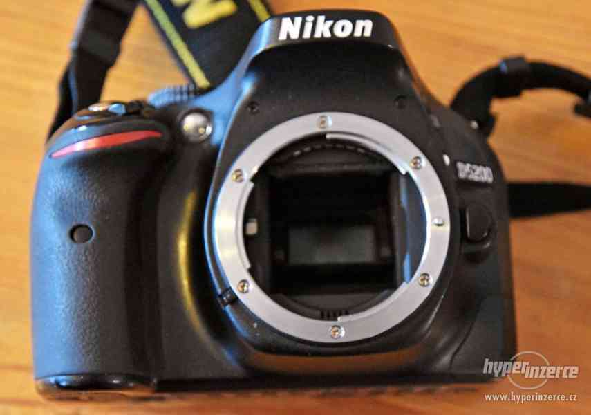 Nikon D5200 + Nikkor AF-S 18-105mm VR f/3,5-5,6 - foto 17